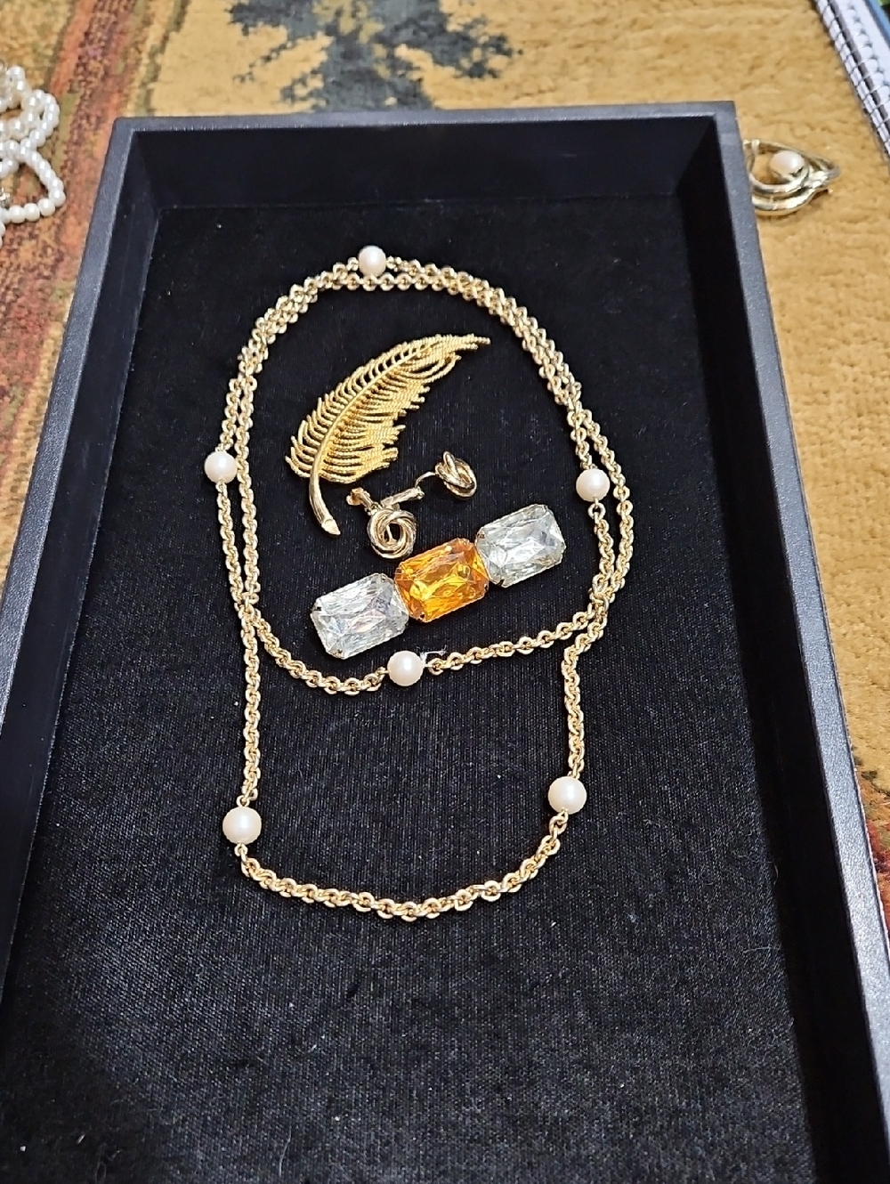 Gold-Tone Pearl Station Necklace with Amber and Clear Gem Brooches